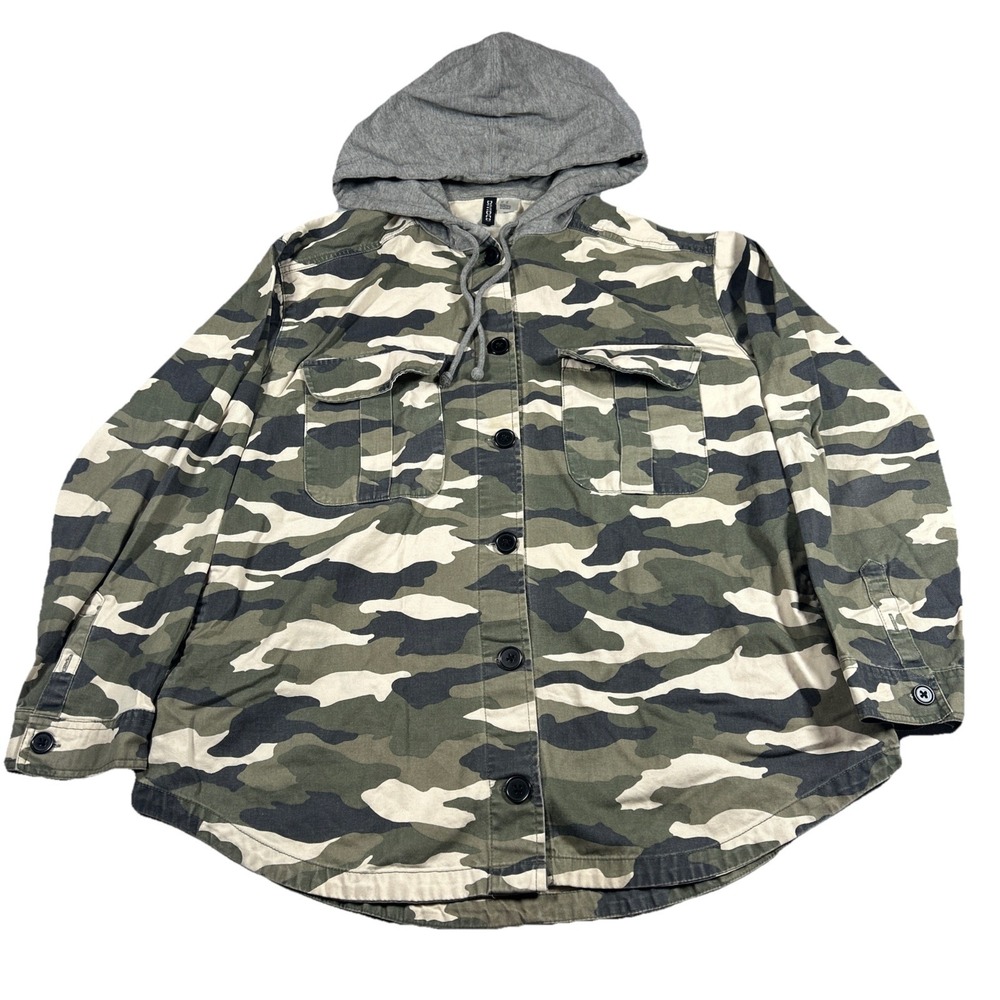 Divided H&M Women’s Utility Camo Hoodie Coat Button Size 10
